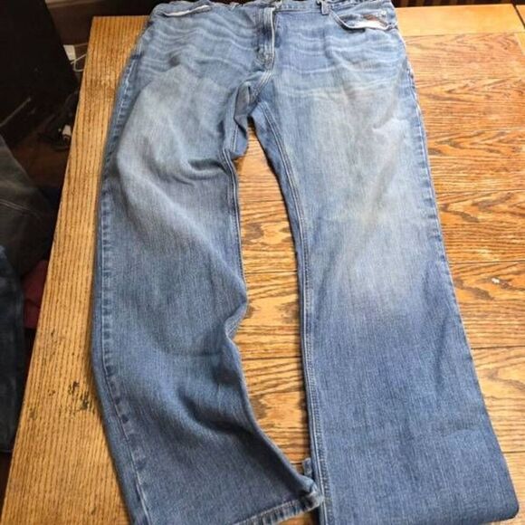 Ariat Men's Relaxed Fit Low-Rise Legacy M2 Traditional Bootcut Jeans sz 38x34 - Picture 2 of 5